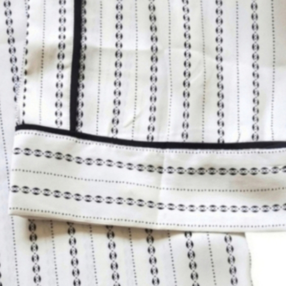 Ann Taylor Cream Stripe Cold Shoulder Black Kimono Sleeve India Top Small - Picture 3 of 8